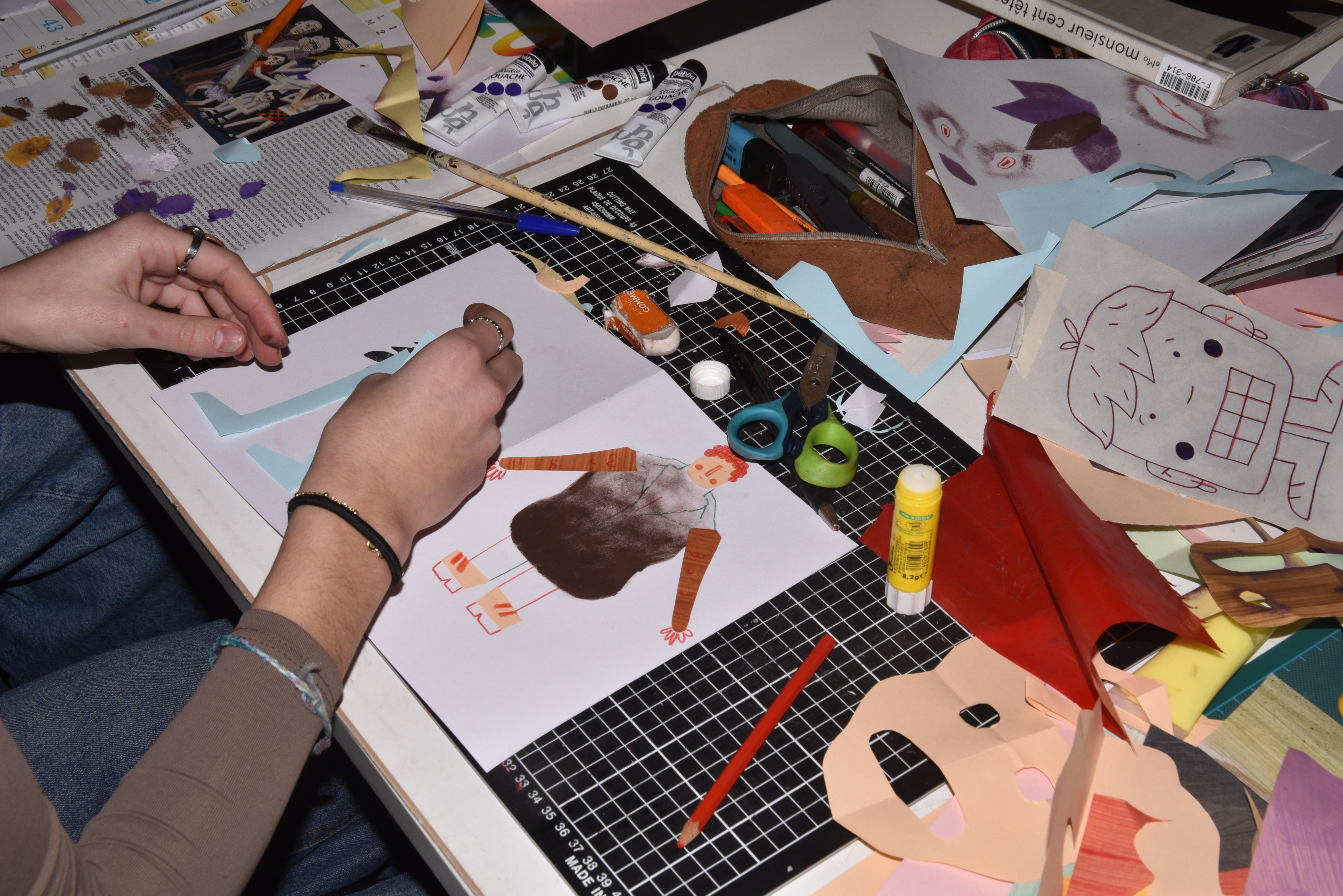 Photo des réalisations des Master Arts Plastiques lors de la Master CLass